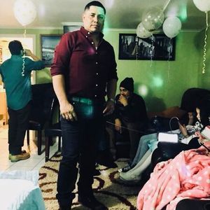 Meet your Posher, Luis